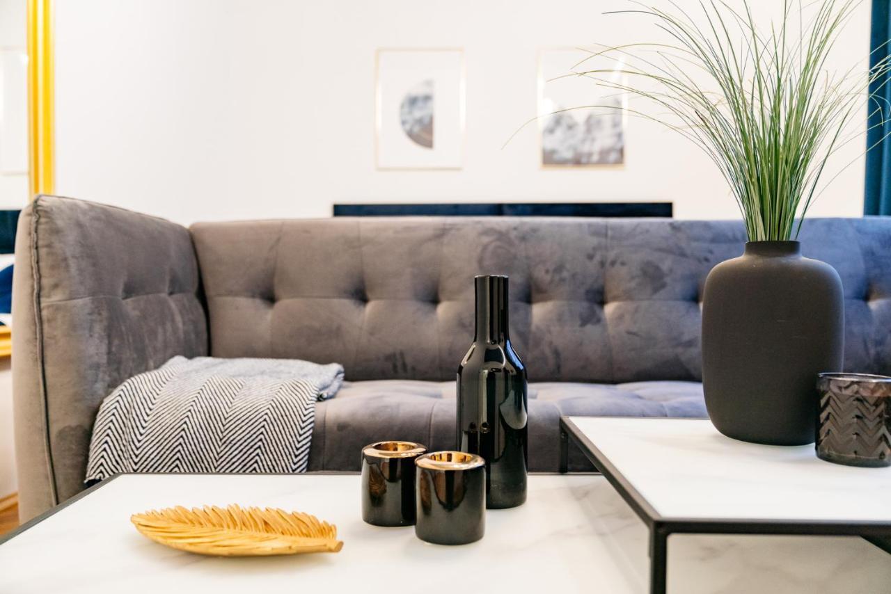 Crystal House - Loftaffair Collection Apartment Krakow Bagian luar foto