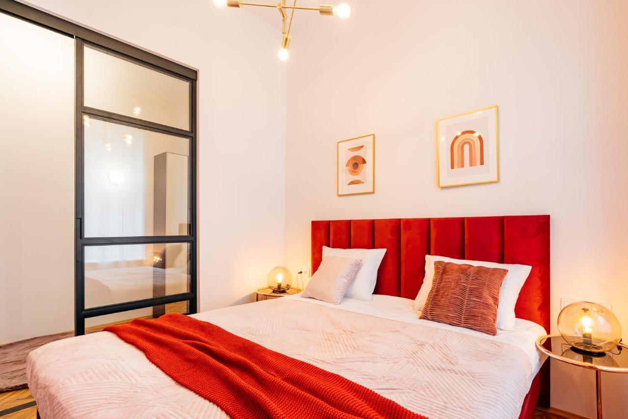 Crystal House - Loftaffair Collection Apartment Krakow Bagian luar foto